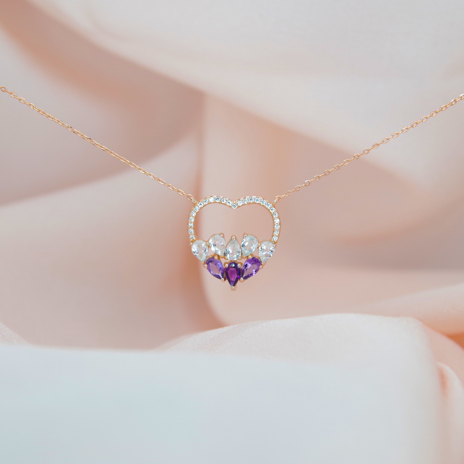 Stříbrný náhrdelník s amethystem a topazem